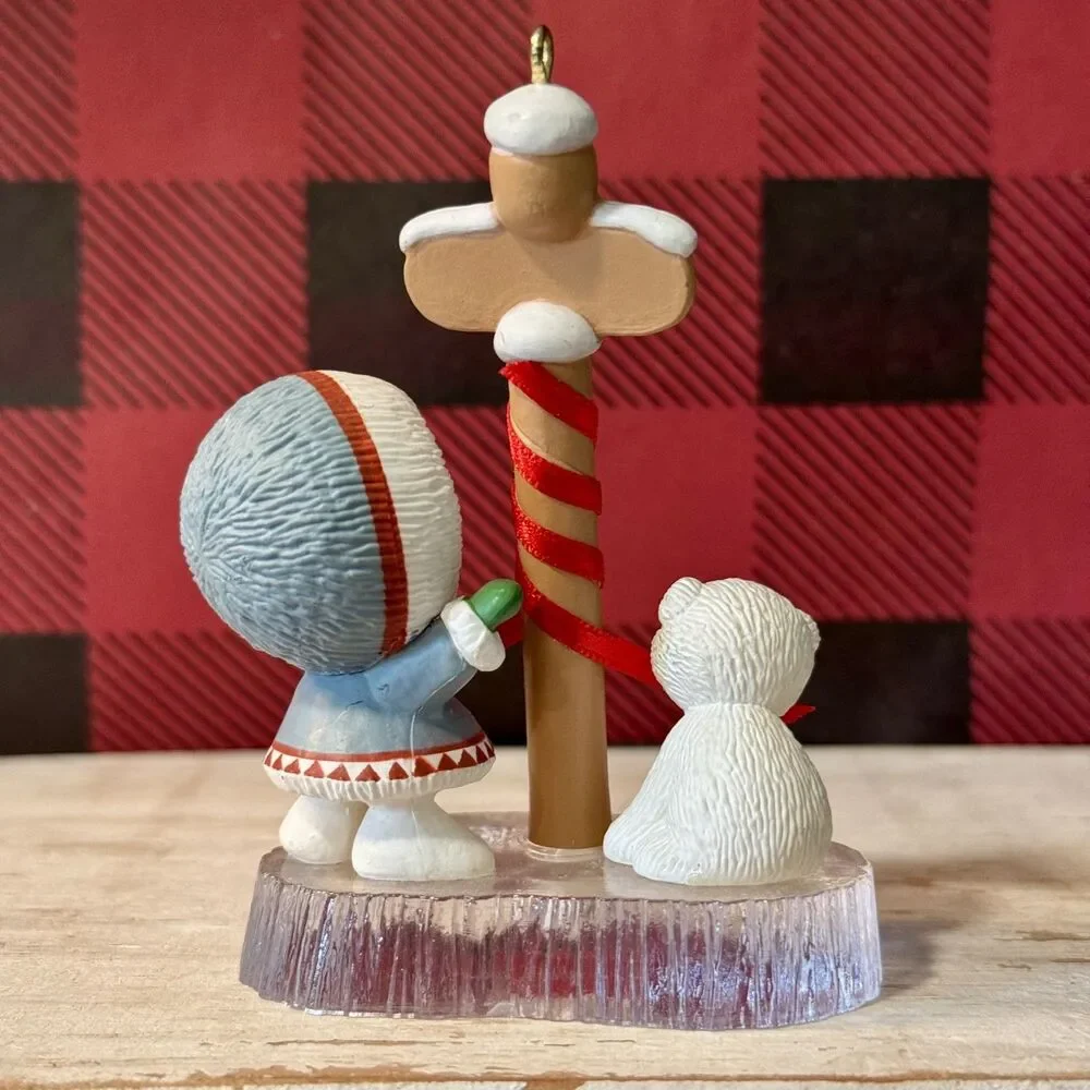 1988 Hallmark Frosty Friends #9 Christmas Keepsake Ornament Eskimo & Polar Bear